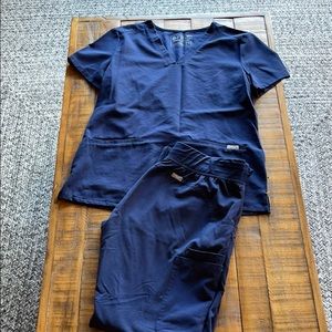 Figs Navy Scrub Set